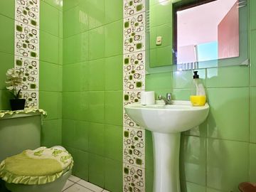 VENTA DE CASA DE TRES PISOS EN VENTANILLA ALTA