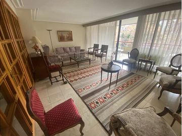 Linda vista en todos los ambientes, frente a plaza