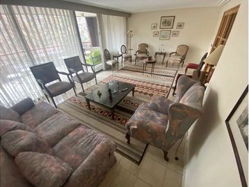 Linda vista en todos los ambientes, frente a plaza