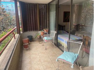 Linda vista en todos los ambientes, frente a plaza