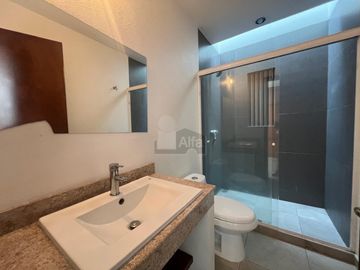 Casa en condominio en venta en Santa María, San Mateo Atenco, México