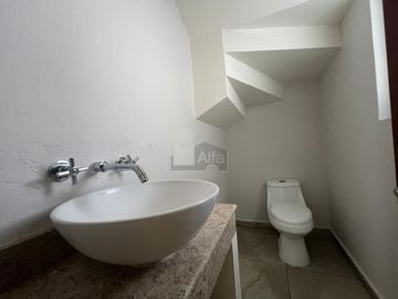 Casa en condominio en venta en Santa María, San Mateo Atenco, México