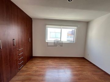 Casa en condominio en venta en Santa María, San Mateo Atenco, México