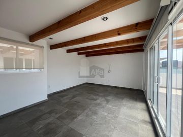 Casa en condominio en venta en Santa María, San Mateo Atenco, México