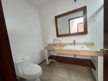 Casa en condominio en venta en Santa María, San Mateo Atenco, México