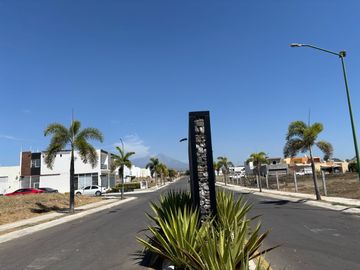 Terreno Habitacional en Venta en Fraccionamiento Real de San Jorge