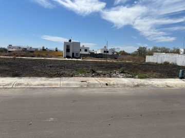 Terreno Habitacional en Venta en Fraccionamiento Real de San Jorge