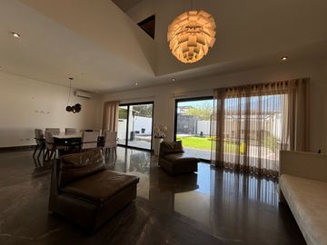 CASA EN VENTA EN CARRETERA NACIONAL - LA JOYA, MONTERREY, NL