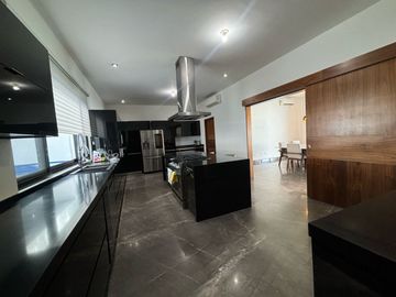 CASA EN VENTA EN CARRETERA NACIONAL - LA JOYA, MONTERREY, NL