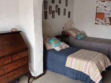 Casa de 6 ambientes - en La Horqueta