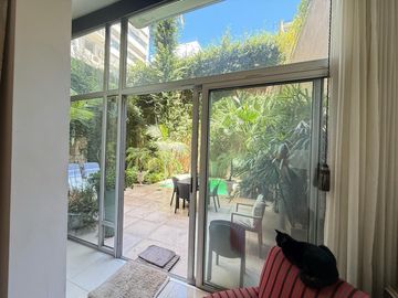 VENTA ENORME DOS AMBIENTES en PB CON PATIO Y PISCINA - LAS CAÑITAS