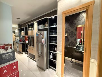 VENTA ENORME DOS AMBIENTES en PB CON PATIO Y PISCINA - LAS CAÑITAS