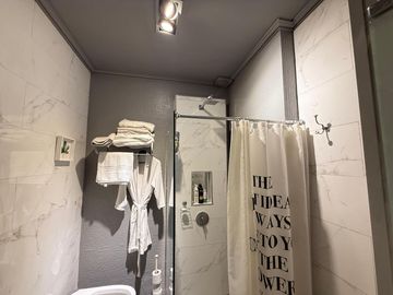VENTA ENORME DOS AMBIENTES en PB CON PATIO Y PISCINA - LAS CAÑITAS