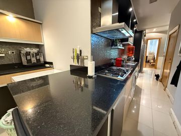 VENTA ENORME DOS AMBIENTES en PB CON PATIO Y PISCINA - LAS CAÑITAS