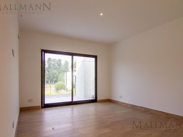 Casa venta a Estrenar Santo Tomas, Derqui, Pilar - Mallmann propiedades