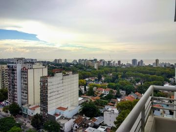VICENTE LOPEZ -  IMPECABLE  DEPARTAMENTO DE 2 AMB CON BALCÓN!