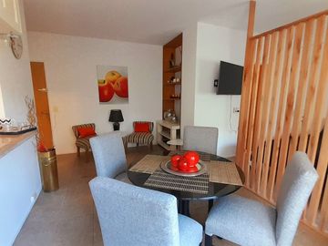 VICENTE LOPEZ -  IMPECABLE  DEPARTAMENTO DE 2 AMB CON BALCÓN!