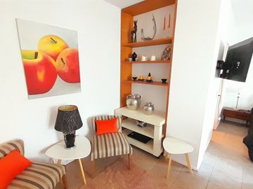 VICENTE LOPEZ -  IMPECABLE  DEPARTAMENTO DE 2 AMB CON BALCÓN!