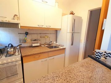 VICENTE LOPEZ -  IMPECABLE  DEPARTAMENTO DE 2 AMB CON BALCÓN!