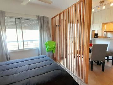 VICENTE LOPEZ -  IMPECABLE  DEPARTAMENTO DE 2 AMB CON BALCÓN!