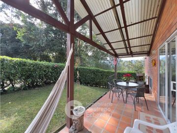 Casa en conjunto amoblada en arriendo, La Alhambra, Manizales