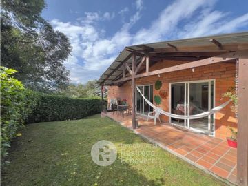 Casa en conjunto amoblada en arriendo, La Alhambra, Manizales