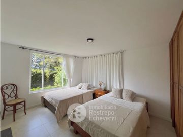 Casa en conjunto amoblada en arriendo, La Alhambra, Manizales