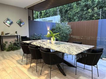 Casa Nueva en Venta Colinas Virreyes Frente Puerta Las Lomas, Zona Andares.