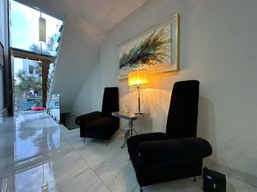 Casa Nueva en Venta Colinas Virreyes Frente Puerta Las Lomas, Zona Andares.