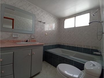Casa en arriendo, barrio Palermo, Manizales