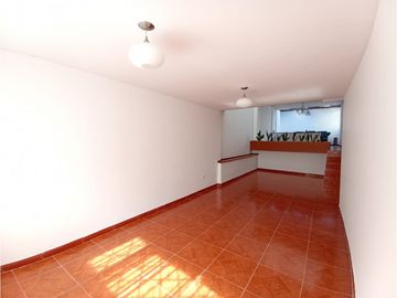 Casa en arriendo, barrio Palermo, Manizales