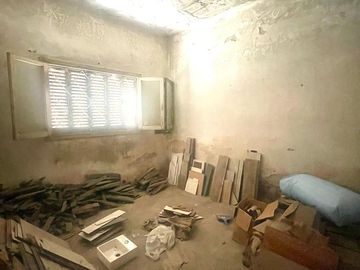 VENTA CASA A RECICLAR EN RINCON 1700 BARRIO GENERAL PAZ. CORDOBA