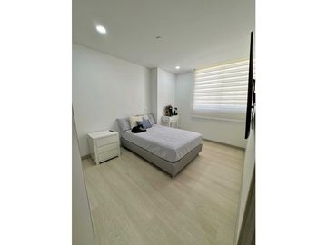 Acogedor Ap Envigado Loma de los Mesa 123m2 💰1100 Mill