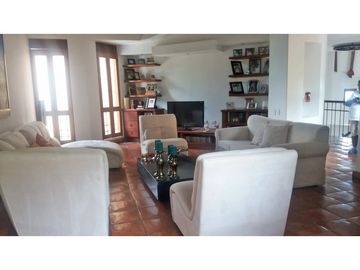 CASA CAMPESTRE EN VENTA, COLINAS ARROYOALTO, DAPA, YUMBO