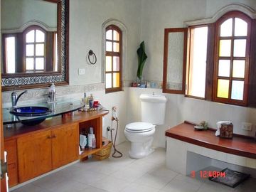 CASA CAMPESTRE EN VENTA, COLINAS ARROYOALTO, DAPA, YUMBO