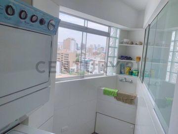 Exclusivo Departamento Full Amoblado en San Isidro con Áreas Comunes de Lujo!