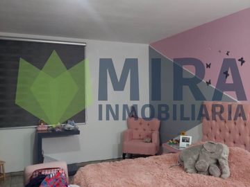 CASA EN VENTA DE 3 HABITACIONES CERCA DEL ESTADIO MORELOS, Nicolás de Regules