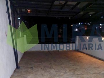 CASA EN VENTA DE 3 HABITACIONES CERCA DEL ESTADIO MORELOS, Nicolás de Regules