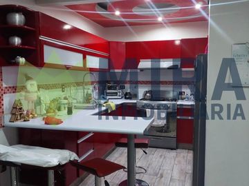 CASA EN VENTA DE 3 HABITACIONES CERCA DEL ESTADIO MORELOS, Nicolás de Regules