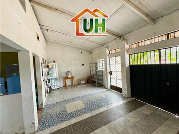 00643-VENDO VIVIENDA PUCALLPA - FRENTE A PLAZA PEDRO PORTILLO