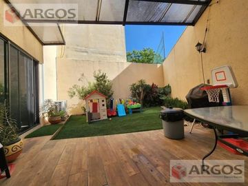 CASA EN VENTA PEDREGAL LA SILLA