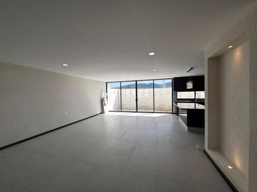 SE VENDE CASA EN Calle Campeche, Parque Campeche, Ocoyucan, Puebla, 72865, MEX