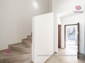 Casa en venta Nueva en esquina  en cumbres dominio garcia