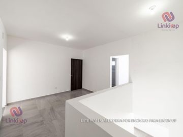 Casa en venta Nueva en esquina  en cumbres dominio garcia