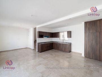 Casa en venta Nueva en esquina  en cumbres dominio garcia