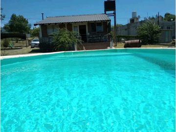 APTA CRÉDITO VENTA CASA HERMOSO.TERRENO CON PILETA Y VISTA EN TANTI