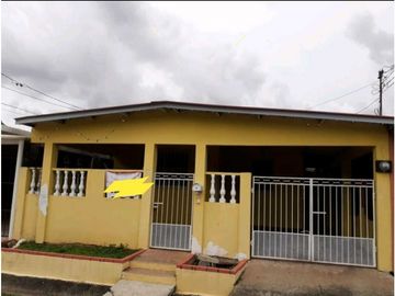 VENDO CASA EN LA URBANIZACIÓN ALTOS DE VISTA ALEGRÉ