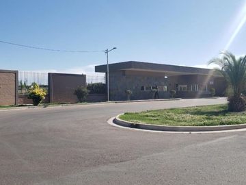 VENTA CASA 3 HAB. Y 2 BAÑOS Bº PRIVADO - MAIPÚ