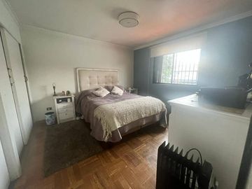 Casa en venta en LA REINA