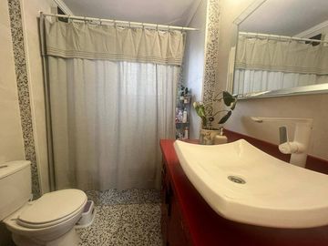 Casa en venta en LA REINA